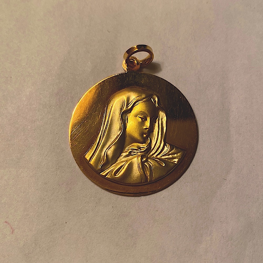 18kt Gold Madonna Pendant